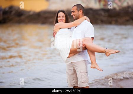 Couple à la plage Banque D'Images