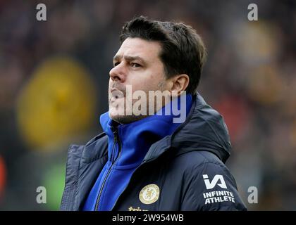 Wolverhampton, Royaume-Uni. 24 décembre 2023. Mauricio Pochettino entraîneur de Chelsea lors du match de Premier League à Molineux, Wolverhampton. Le crédit photo devrait se lire : Andrew Yates/Sportimage crédit : Sportimage Ltd/Alamy Live News Banque D'Images