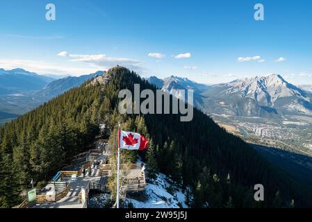 Vue panoramique depuis le sommet des montagnes Rocheuses Banque D'Images