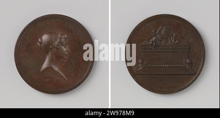 Décès de Charlotte Augusta, princesse d'Angleterre, Thomas Webb, médaille d'histoire 1817 Médaille de bronze. Devant : poitrine femme à l'intérieur de la couverture. Bémol : tombe avec inscription, sur laquelle grand et petit cadavre, contre lequel il y a le génie de deuil et sur lequel le second voile de génie drap ; coupe : inscription EnglandBirmingham bronze (métal) frappant (travail des métaux) Banque D'Images