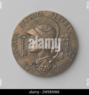 Cinquante ans du Rijksmuseum à Amsterdam 1935, Rijks Munt, médaille d'histoire 1935 Médaille de bronze, sur le devant le buste castré de Minerve à gauche entre une clé et une fleur, avec un changement, la vue du bâtiment du musée au-dessus des armoiries néerlandaises entre deux ans, avec un changement. Bronze d'Utrecht (métal) frappe (travail des métaux) Banque D'Images