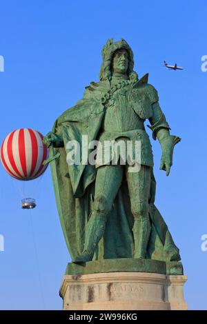 Monument à Matthias Corvin (1443-1490), roi de Hongrie et de Croatie sur la place des héros à Budapest, Hongrie Banque D'Images