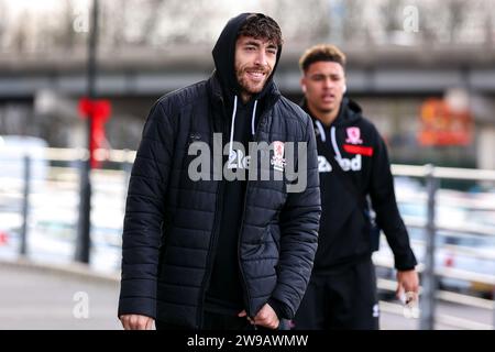 Rotherham, Royaume-Uni. 26 décembre 2023. Matt Crooks de Middlesbrough arrive lors du Sky Bet Championship Match Rotherham United vs Middlesbrough au New York Stadium, Rotherham, Royaume-Uni, le 26 décembre 2023 (photo de Ryan Crockett/News Images) à Rotherham, Royaume-Uni le 12/26/2023. (Photo de Ryan Crockett/News Images/Sipa USA) crédit : SIPA USA/Alamy Live News Banque D'Images