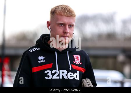 Rotherham, Royaume-Uni. 26 décembre 2023. Tom Glover de Middlesbrough arrive lors du Sky Bet Championship Match Rotherham United vs Middlesbrough au New York Stadium, Rotherham, Royaume-Uni, le 26 décembre 2023 (photo de Ryan Crockett/News Images) à Rotherham, Royaume-Uni le 12/26/2023. (Photo de Ryan Crockett/News Images/Sipa USA) crédit : SIPA USA/Alamy Live News Banque D'Images