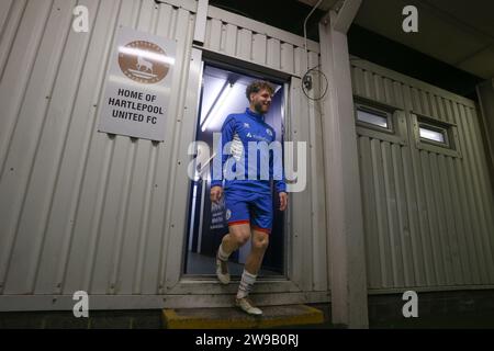 Hartlepool, Royaume-Uni, 26 décembre 2023. Anthony Gomez Mancini, de Hartlepool United, s'échauffe lors du match de la Ligue nationale de Vanarama entre Hartlepool United et Oldham Athletic à Victoria Park, Hartlepool, le mardi 26 décembre 2023. (Photo : Michael Driver | MI News) crédit : MI News & Sport / Alamy Live News Banque D'Images