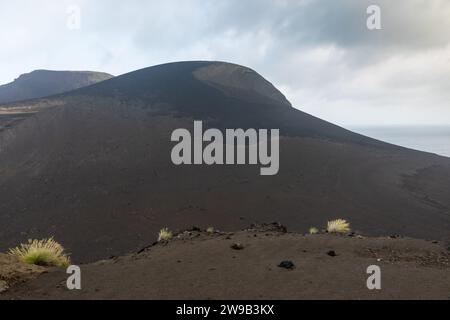 Paysage de la nouvelle péninsule de Ponta dos Capelinhos, île de Faial, Açores, Portugal Banque D'Images