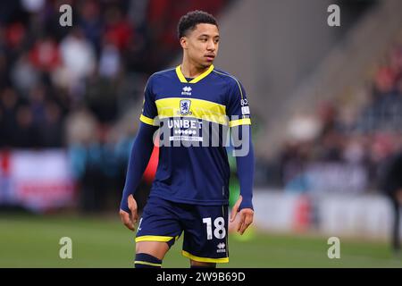 Rotherham, Royaume-Uni. 26 décembre 2023. Sammy Silvera #18 de Middlesbrough lors du Sky Bet Championship Match Rotherham United vs Middlesbrough au New York Stadium, Rotherham, Royaume-Uni, le 26 décembre 2023 (photo de Ryan Crockett/News Images) à Rotherham, Royaume-Uni le 12/26/2023. (Photo de Ryan Crockett/News Images/Sipa USA) crédit : SIPA USA/Alamy Live News Banque D'Images