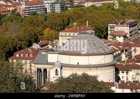 Coupole de l'église Gran Madre di Dio (par l'architecte Ferdinando Bonsignore), Turin, Piémont Banque D'Images