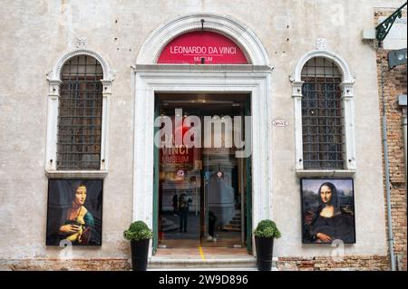 Venise, Italie- 23 février 2023 : Musée Léonard de Vinci à Venise Banque D'Images