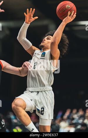 Nadir HIFI (Paris) lors du match de basket-ball BKT Eurocup entre Paris Basketball et les Lions de Londres le 26 décembre 2023 à la Halle Georges Carpentier à Paris Banque D'Images