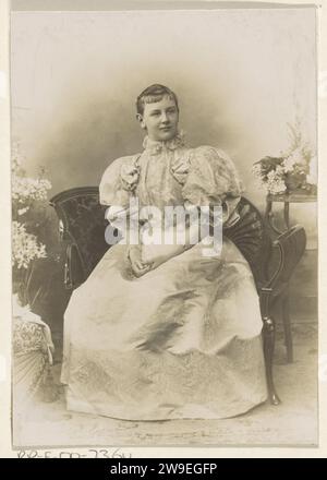 Portrait de Wilhelmina, reine des pays-Bas, 1896 photographie le papier de la Haye. tirage photographique à l'albumine sur support Banque D'Images