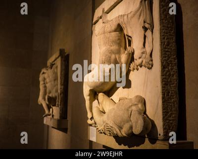 The controversé, les marbres d'Elgin, les galeries du Parthénon, British Museum, Londres, Angleterre, Royaume-Uni, GB. Banque D'Images