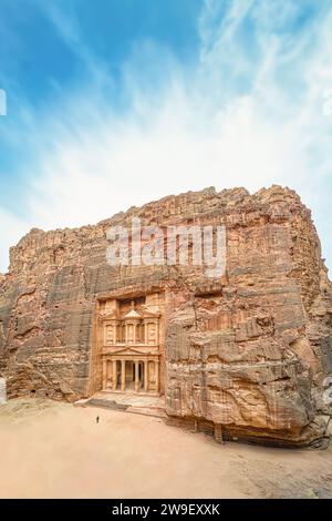 Une vue surélevée du Trésor à Petra, Jordanie Banque D'Images