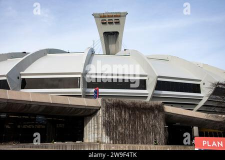 Tour et toit escamotable au stade olympique de Montréal, Québec, Canada Banque D'Images