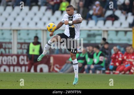 Turin, Italie. 23 décembre 2023. Walace de Udinese Calcio lors du match de Serie A au Stadio Grande Torino, Turin. Le crédit photo devrait se lire : Jonathan Moscrop/Sportimage crédit : Sportimage Ltd/Alamy Live News Banque D'Images