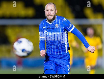 Livingston, Écosse. 27 décembre 2023. Stevie May (7 - St Johnstone) chasse le ballon Livingston vs St Johnstone - Cinch Premiership Credit : Raymond Davies / Alamy Live News Banque D'Images