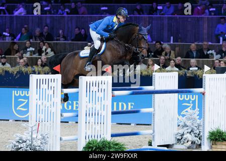 Christian Ahlmann d'Allemagne avec Dourkhan Hero Z lors de la compétition de saut d'obstacles Léon Melchior CSI5*-W au Jumping Mechelen le 27 décembre 2023, Nekkerhal, Belgique (photo de Maxime David - MXIMD Pictures) Banque D'Images