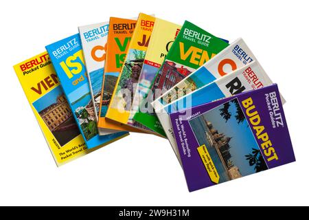 Berlitz guides de voyage guides de voyage isolés sur fond blanc livres de voyage Banque D'Images