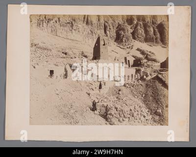 Ruïnes are Giving-el-bahar, Safi, Marokko, c. 1880 - c. 1900 photographie Dar-El-Bahar est une forteresse portugaise (de l'époque de la domination portugaise de 1488-1541) dans la ville de Safi sur la côte ouest du Maroc. papier. Imprimé albumen carton Maroc Banque D'Images