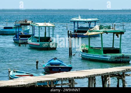 Caibarien, Cuba, bateaux de pêcheurs cubains et mode de vie Banque D'Images