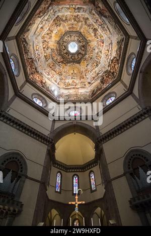 Florence, Italie. 18 mai 2017 : intérieur de la cathédrale Duomo de Florence. Basilica di Santa Maria del Fiore ou Basilique de Sainte Marie de la Fleur à Flor Banque D'Images