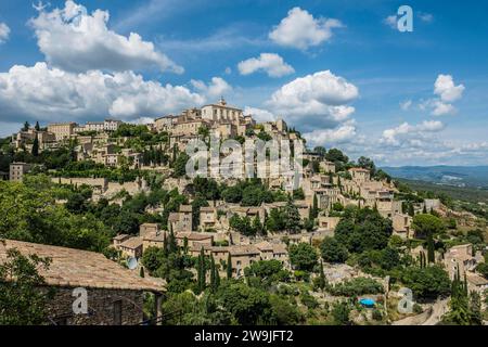 Gordes, le plus beaux villages de France, Département Vaucluse, Provence, Provence-Alpes-Cote d'Azur, France Banque D'Images