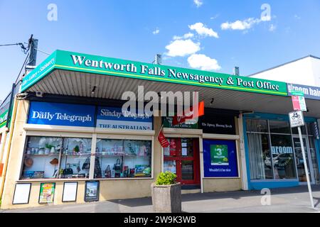 Wentworth Falls est une ville dans le parc national des Blue Mountains près de Sydney Australie, nouvelle agence locale et bureau de poste vendant des cartes et des journaux Banque D'Images