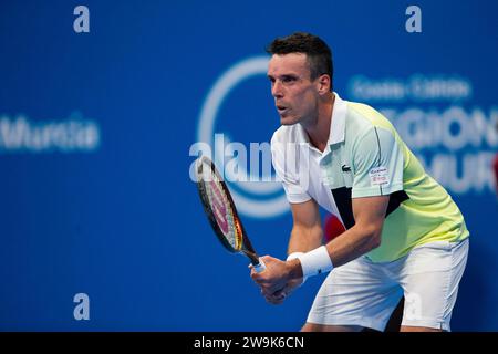 Roberto Bautista, coupe I Carlos Alcaraz, match de tennis caritatif, entre Carlos Alcaraz et Roberto Bautista, Palais des Sports de Murcie, 28 décembre 2023, Banque D'Images