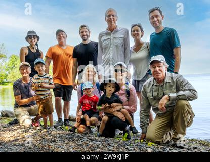 Photographie de famille de groupe ; Burton Island State Park ; Lac Champlain ; Vermont ; États-Unis Banque D'Images