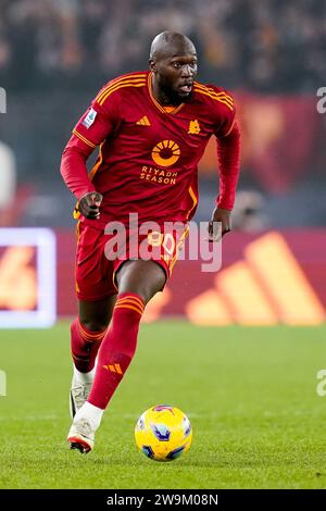 Rome, Italie. 23 décembre 2023. Romelu Lukaku d'AS Roma lors du match de Serie A entre AS Roma et SSC Napoli au Stadio Olimpico le 23 décembre 2023 à Rome, Italie. Crédit : Giuseppe Maffia/Alamy Live News Banque D'Images