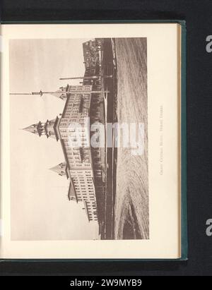 Vue du Grand Central Hotel à Bar Harbor sur Mount Desert Island, Maine, Anonyme, vers 1875 - en 1880 ou avant impression photomécanique Bar Harbor Collotype de papier Hôtel, Hostellerie, inn Bar Harbor Banque D'Images