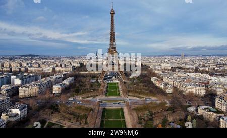 Drone photo Tour Eiffel Paris France europe Banque D'Images