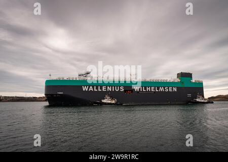 Véhicule transportant le navire Theben arrivant à Halifax (Nouvelle-Écosse). Banque D'Images