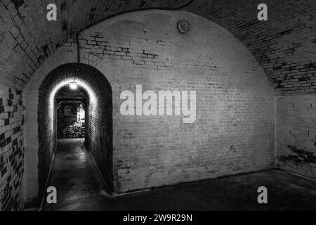 Tunnels souterrains de fort Charlotte sur l'île George, partie des anciennes défenses britanniques de la ville de Halifax, Nouvelle-Écosse, Canada. Banque D'Images