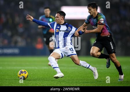 Stade Dragon, Porto, Portugal. 29 décembre 2023. Sur la photo de gauche à droite, Pepê au FC Porto vs GD Chaves. Crédit : Victor Sousa/Alamy Live News Banque D'Images