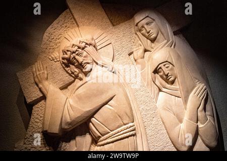 Montréal, Québec, Canada-12 juin 2017 : sculpture religieuse chrétienne sur pierre dans l'Oratoire Saint-Joseph qui est la plus grande église catholique de CAN Banque D'Images