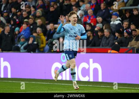 Selhurst Park, Selhurst, Londres, Royaume-Uni. 30 décembre 2023. Premier League football, Crystal Palace contre Brentford ; Keane Lewis-Potter de Brentford célèbre son but à la 2e minute pour 0-1. Crédit : action plus Sports/Alamy Live News Banque D'Images