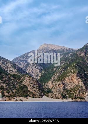 Côte près d'Agia Roumeli, région de la Canée, Crète, Grèce Banque D'Images