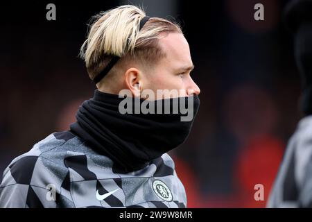 Kenilworth Road, Luton, Bedfordshire, Royaume-Uni. 30 décembre 2023. Premier League football, Luton Town contre Chelsea ; Mykhaylo Mudryk de Chelsea crédit : action plus Sports/Alamy Live News Banque D'Images