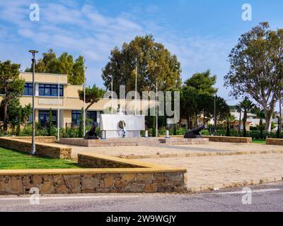 Mémorial de guerre de Leros, Lakki Town, Leros Island, Dodécanèse, Grèce Banque D'Images