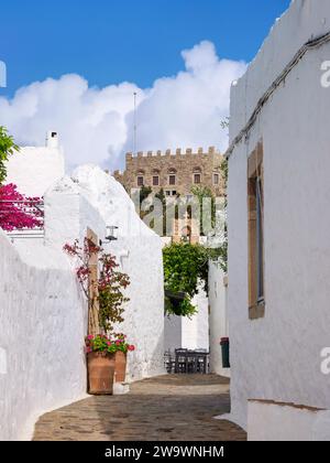 Vue vers le monastère de Saint-Jean le théologien, Patmos Chora, île de Patmos, Dodécanèse, Grèce Banque D'Images