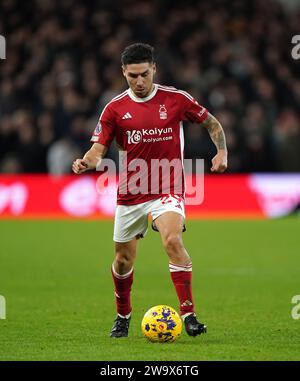 Gonzalo Montiel de Nottingham Forest lors du match de Premier League au City Ground de Nottingham. Date de la photo : Samedi 30 décembre 2023. Banque D'Images