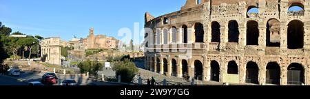 Rome Italie, vue du Colisée, arc de Constantin, temple de Vénus Banque D'Images
