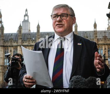 Mark Francois, député, président du Groupe européen de la recherche (ERG), fait une déclaration à la presse à Westminster, Londres Banque D'Images