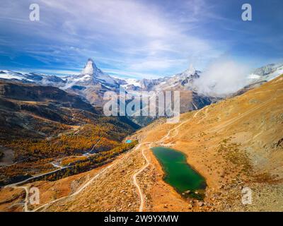 Zermatt, Suisse avec le Cervin et le lac Stellisee. Banque D'Images