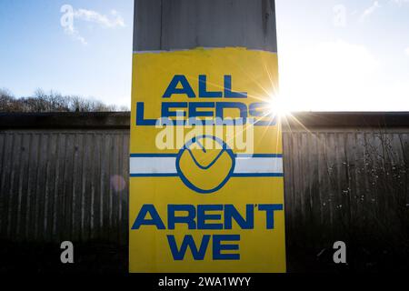 Leeds, Royaume-Uni. 01 janvier 2024. Une vue générale d'une peinture murale près du stade Elland Road avant le match du championnat Sky Bet Leeds United vs Birmingham City à Elland Road, Leeds, Royaume-Uni, le 1 janvier 2024 (photo de James Heaton/News Images) à Leeds, Royaume-Uni le 1/1/2024. (Photo de James Heaton/News Images/Sipa USA) crédit : SIPA USA/Alamy Live News Banque D'Images