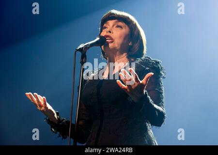 La chanteuse française Mireille Mathieu en concert au Cirque Royal | la chanteuse française Mireille Mathieu en concert au Koninklijk Circus Banque D'Images