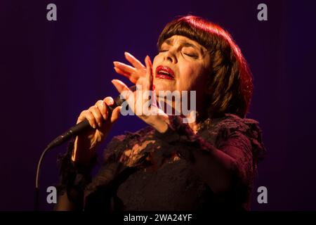 La chanteuse française Mireille Mathieu en concert au Cirque Royal | la chanteuse française Mireille Mathieu en concert au Koninklijk Circus Banque D'Images