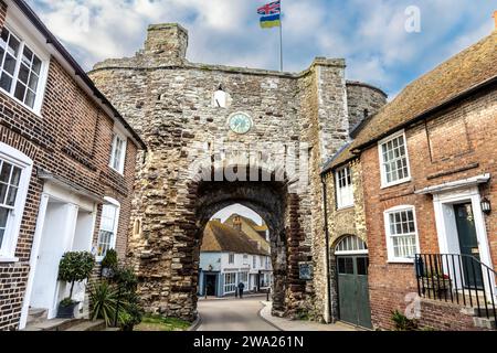 Gravats de pierre du 14e siècle Landgate à Rye, East Sussex, Angleterre Banque D'Images