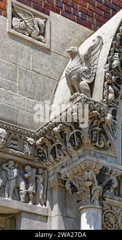 Church of the Guardian Angel a été construite en 1930 sur la 193 10th Avenue, pour accueillir les voies ferrées du New York Central Railroad à Chelsea. Banque D'Images